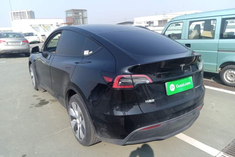 Used Tesla Model Y 2022 Rear-Wheel-Drive Version
