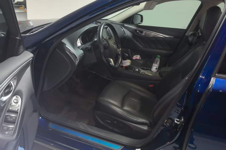 Used Infiniti Q50L 2016 2.0T Enjoyment Edition
