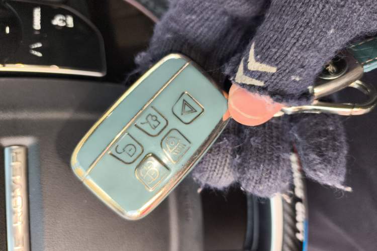 Used Land Rover Range Rover Velar 2018 P250 S
