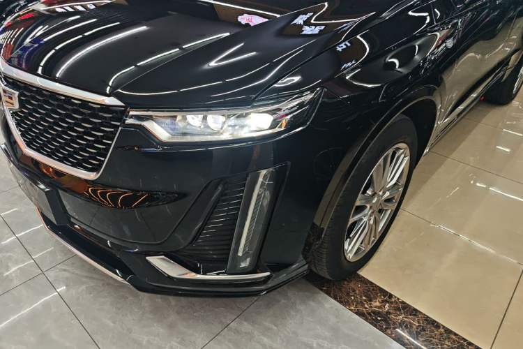 Used Cadillac XT6 2022 2.0T Six-Seater Four-Wheel-Drive Luxury Standard Edition
