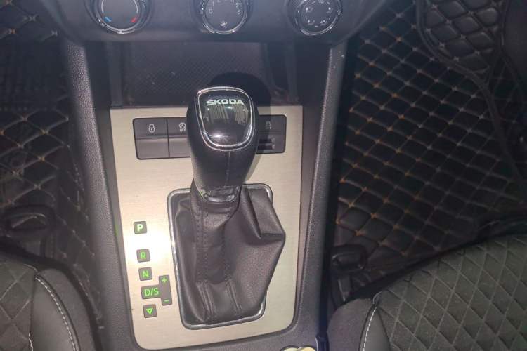 Used Skoda Octavia 2019 1.5L Automatic Luxury Edition