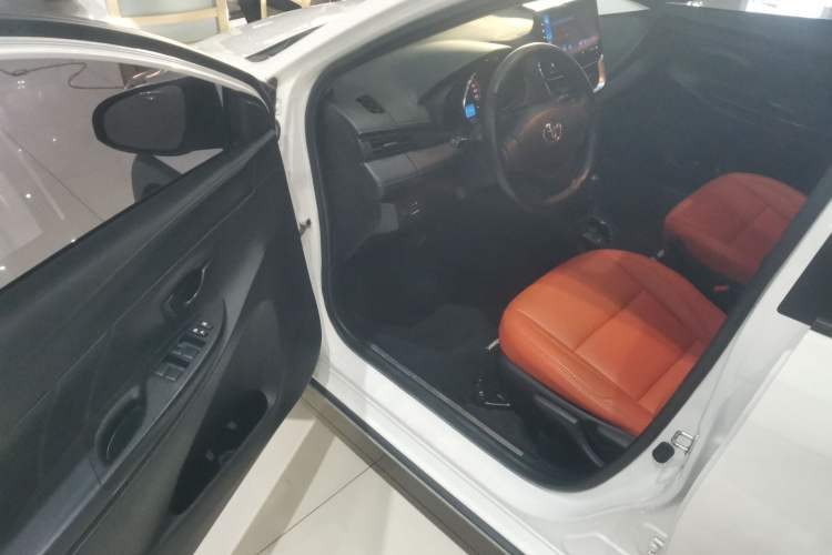 Used Toyota YARiS L 2020 X-Trail X 1.5L CVT Leading Edition
