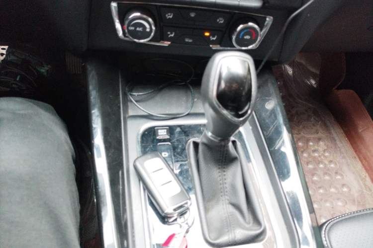 Used Dongfeng Fengon S560 2018 1.8L CVT Prestige Model
