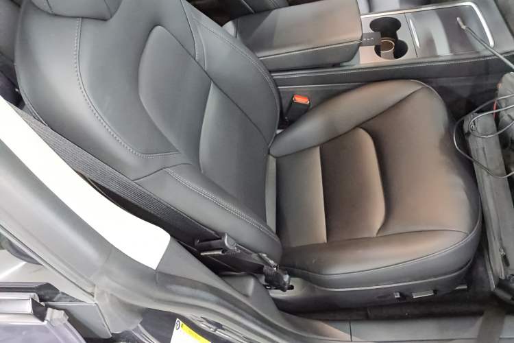 Used Tesla Model 3 2022 Performance High-Performance All-Wheel-Drive Version
