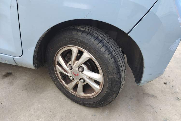 Used Wuling Hongguang MINIEV 2021 Macaron Premium Model – Lithium-NMC
