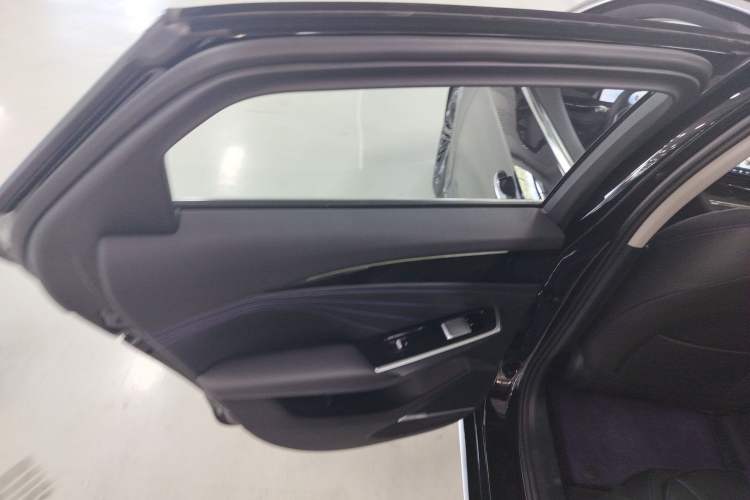 Used Geely Auto Preface 
