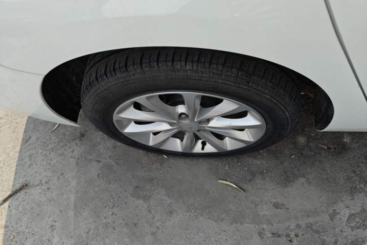 Used Chevrolet Cruze 2018 320 Automatic Pioneer Sunroof Edition
