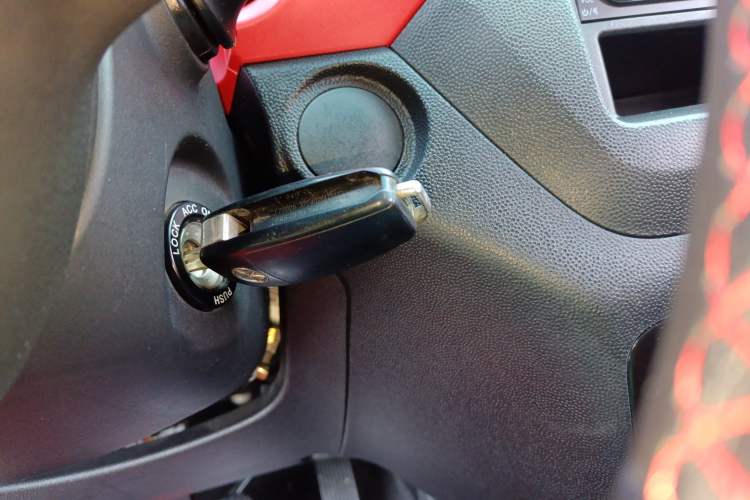 Used  Refine S2 2015 1.5L CVT Luxury Edition
