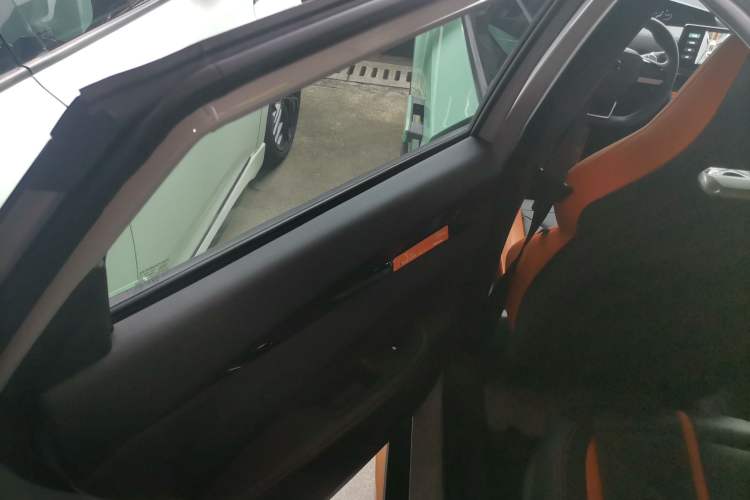 Used Changan UNI-V 2024 1.5T Prestige Edition
