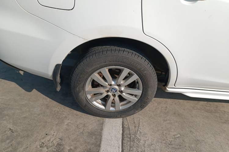 Used Venucia T70 2016 2.0L CVT Smart Edition
