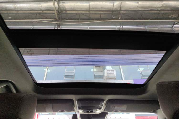 Used Honda CR-V 2021 240TURBO CVT 2WD Fashion Edition
