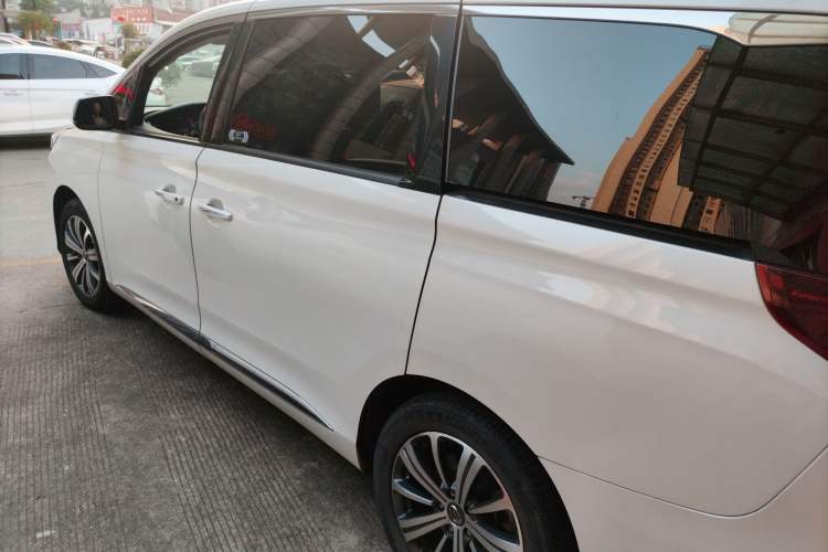 Used GAC Trumpchi M8 2020 390T Deluxe Edition
