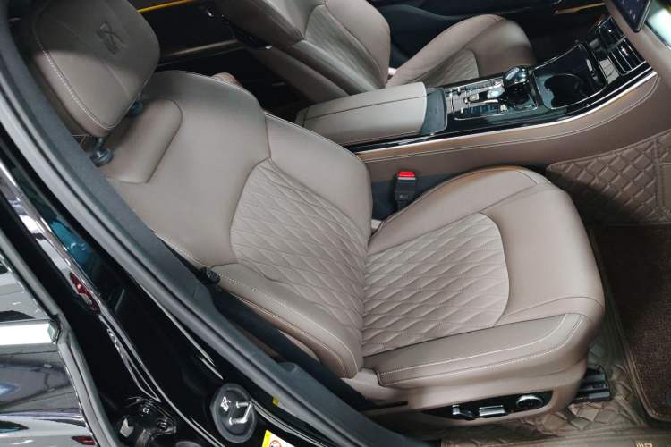 Used BYD Han 2024 DM-i Glory Edition 121KM Prestige Model
