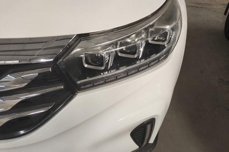 Used GAC Trumpchi GS4 2018 235T Automatic Two-Wheel Drive Luxury Smart Connectivity Millionth Anniversary Edition
