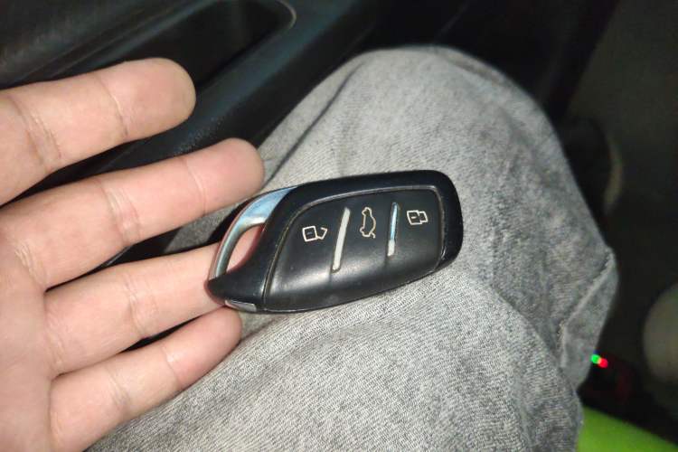 Used Roewe Clever 2021 302km All-Round Version
