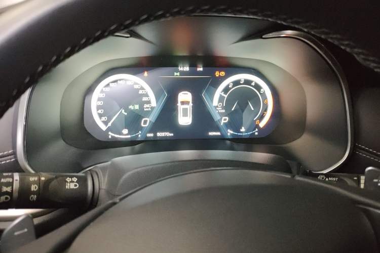 Used Wey VV6 2018 2.0T Two-Wheel-Drive Ultra-Luxury Version China V Standard