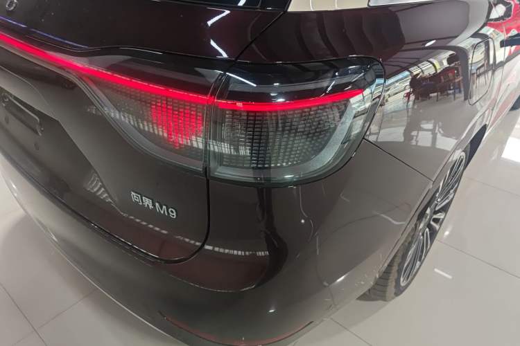 Used Hima AITO M9 2025 Model Range-Extending Ultra 52kWh 4-Seater Version