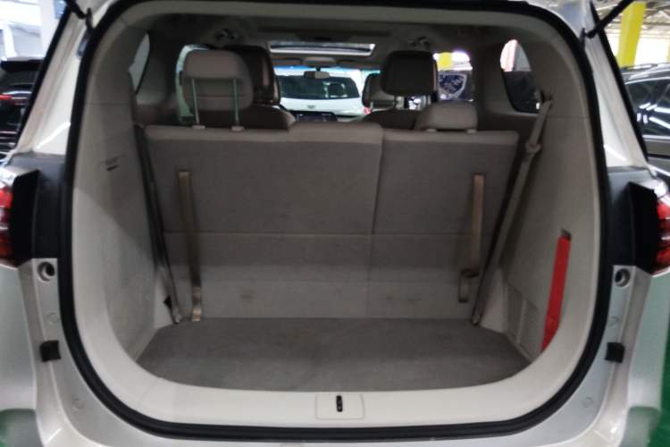 Used Buick GL8 2023 ES Lu Zun Comfort Model
