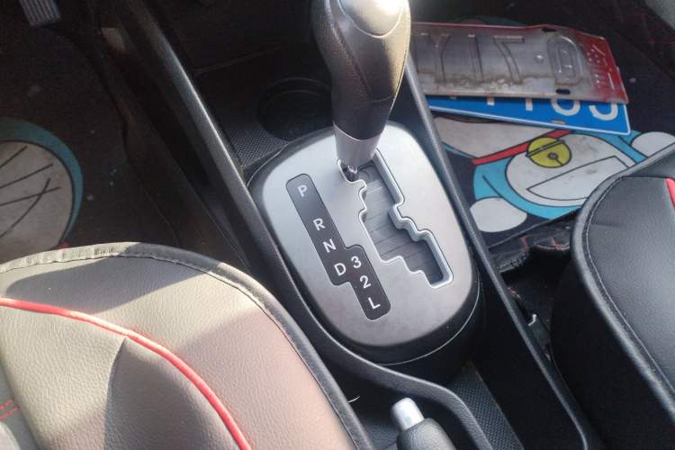 Used Kia K2 2015 Sedan 1.4L Automatic GLS