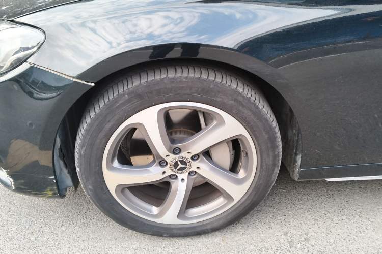 Used Mercedes-Benz E-Class 2018 Restyled E 300 L Sport Luxury Edition
