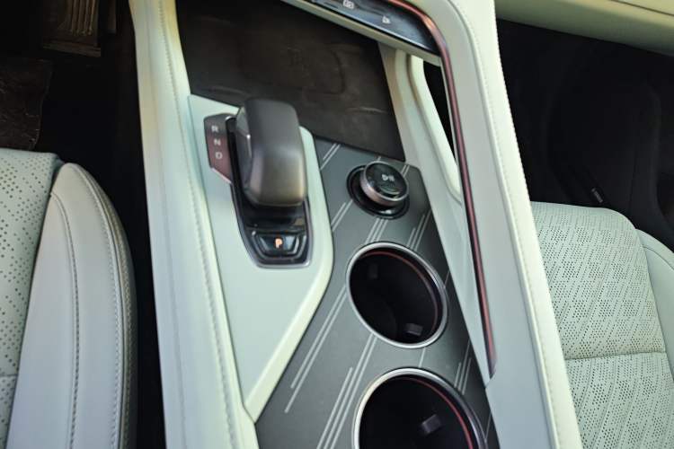 Used Zeekr 001 2024 ME Edition 100 kWh All-Wheel Drive
