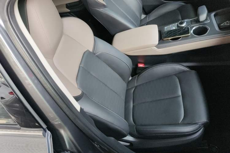 Used Changan CS55PLUS 2022 2nd Generation 1.5T DCT Prestige Version
