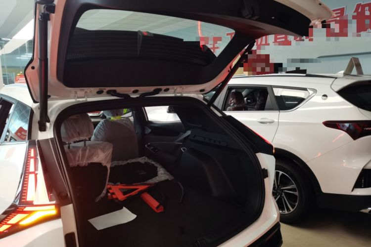 Used Geely Auto Emgrand X7 Sport 2026 Model 1.5TD Aspirational
