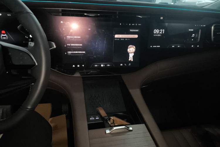 Used  Lanyue 2023 400T Four-Wheel Drive StarRui Edition 7 Seats
