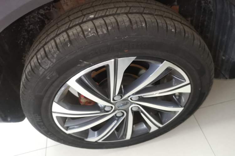 Used Geely Auto Coolray 2019 260T DCT Knight China VI Standard
