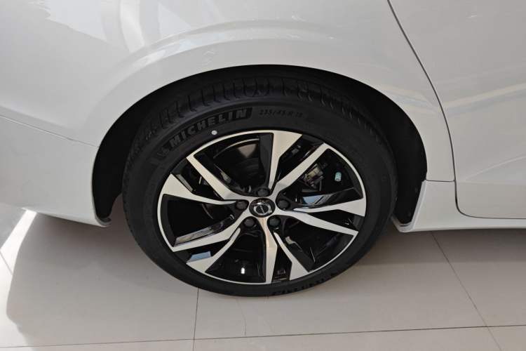 Used Volvo S60 2024 B5 Zhiya Sport Edition