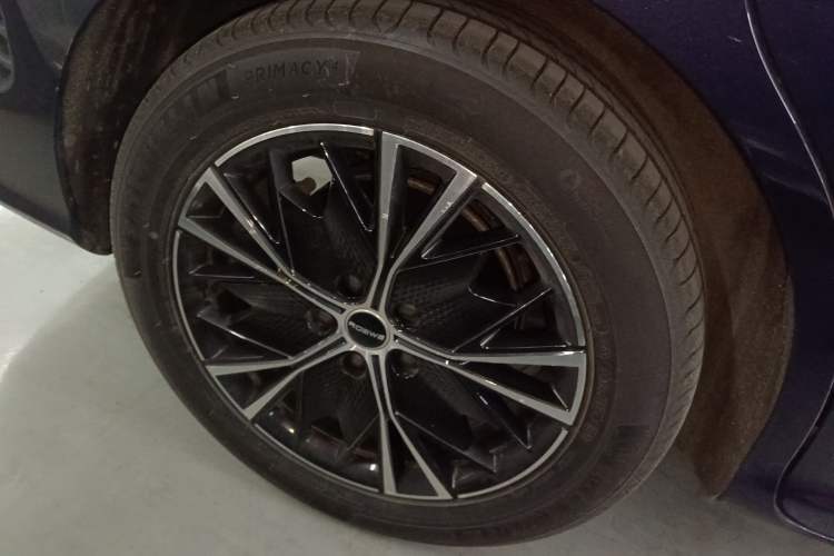 Used Roewe iMAX8 2023 400TGI Comfort Edition