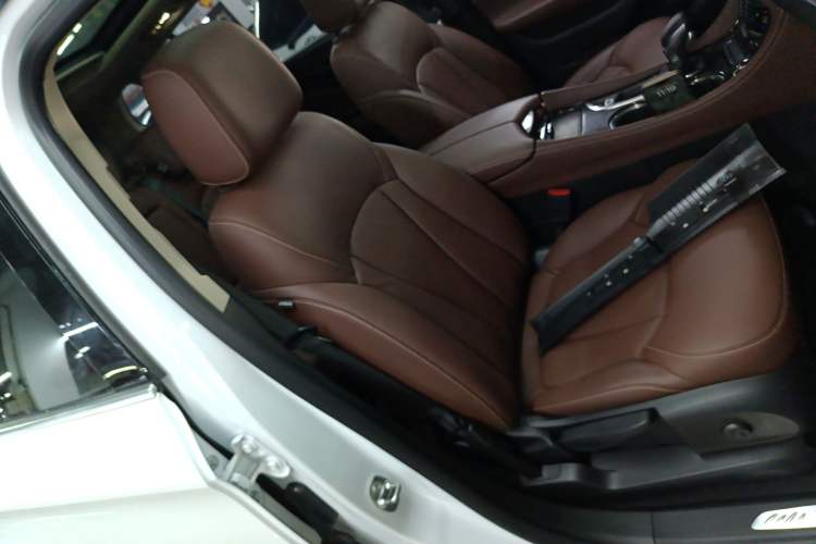 Used Buick Envision 2014 28T Four-Wheel Drive Elite Model
