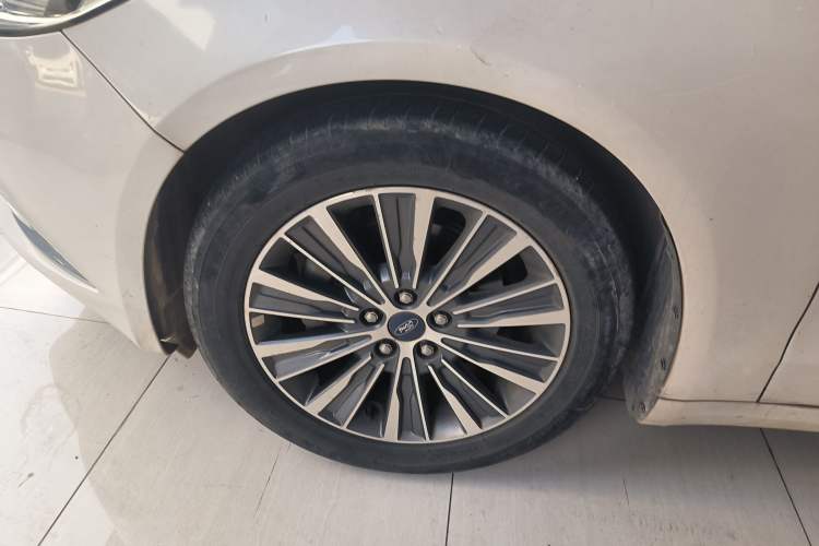 Used Ford Mondeo 2018 EcoBoost 180 Luxury Model
