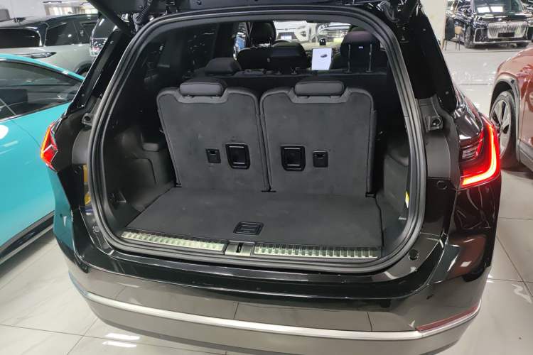 Used Nio ES8 2020 580 km Range 7-Seater Version
