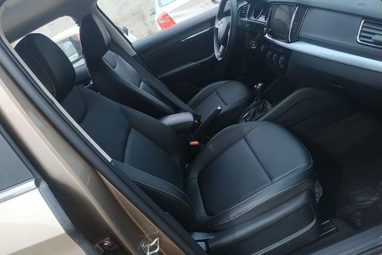 Used Skoda Kamiq 2021 1.5L Automatic Comfort Edition
