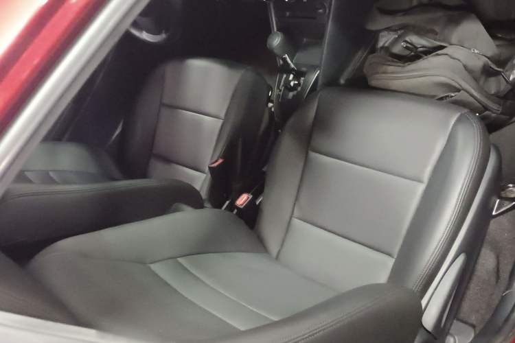 Used Toyota YARiS L 2020 X-Trail X 1.5L CVT Leading Edition
