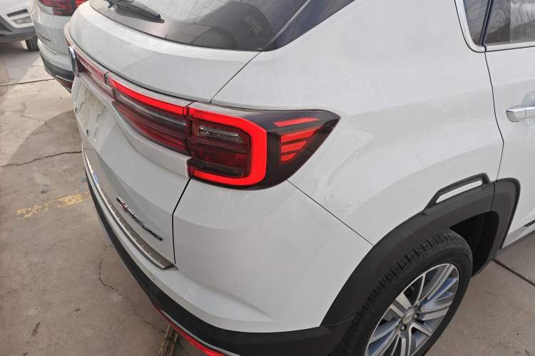 Used Changan CS35PLUS 2018 1.6L Manual Cool Edition China V Standard