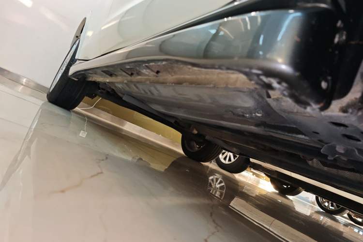 Used Infiniti ESQ 2014 1.6L Spontaneous Edition
