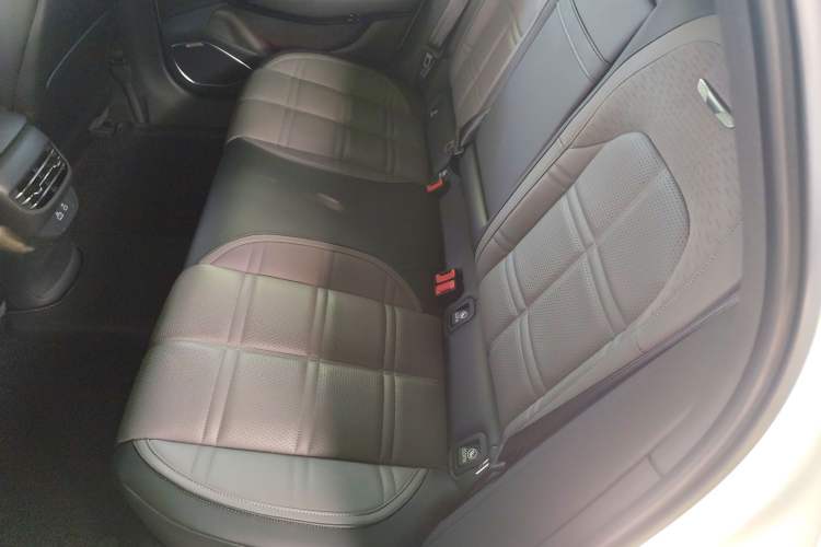 Used Hongqi EH7 2024 690 Pro
