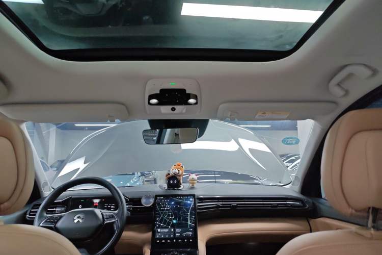 Used Nio ES8 2018 355 km Base Version 7-Seater Edition