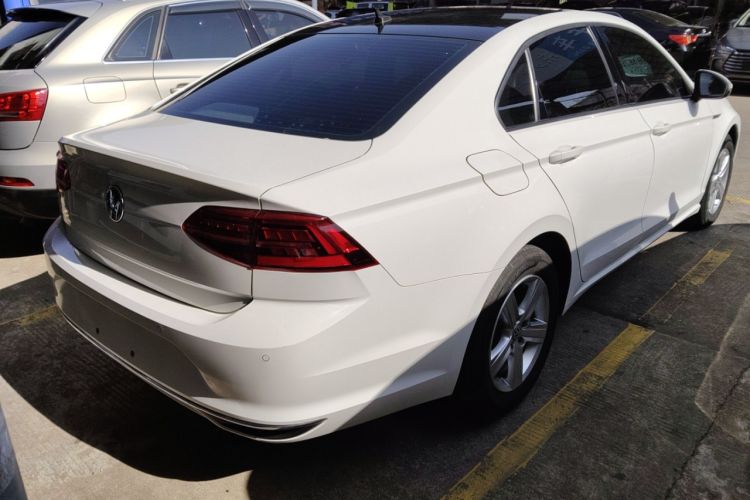 Used Volkswagen Lamando 2019 230TSI DSG Fashion Edition China VI