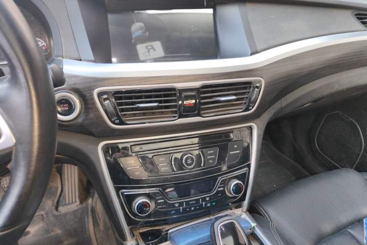 Used Geely Auto Emgrand GT 2017 1.8T Comfort Model