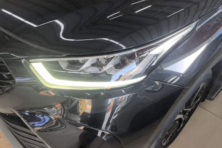 Used Toyota Crown Land Cruiser 2021 2.5L HEV Four-Wheel Drive Flagship Edition
