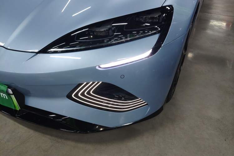 Used BYD Seal 2022 650 km All-Wheel-Drive Performance Version
