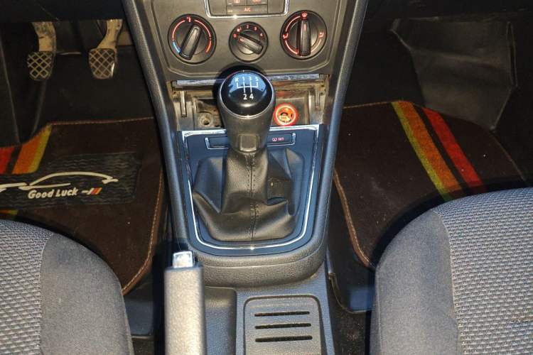 Used Volkswagen Bora 2019 Facelift Bora·Legend 1.5L Manual Fashion Edition China VI Standard
