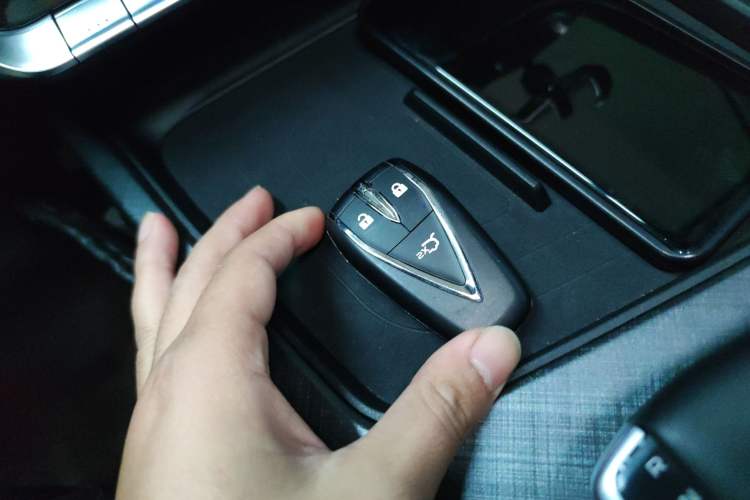 Used Changan UNI-T 2022 2.0T Prestige Version
