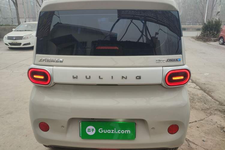 Used Wuling Hongguang MINIEV 2024 3rd Generation 215km Youth Edition
