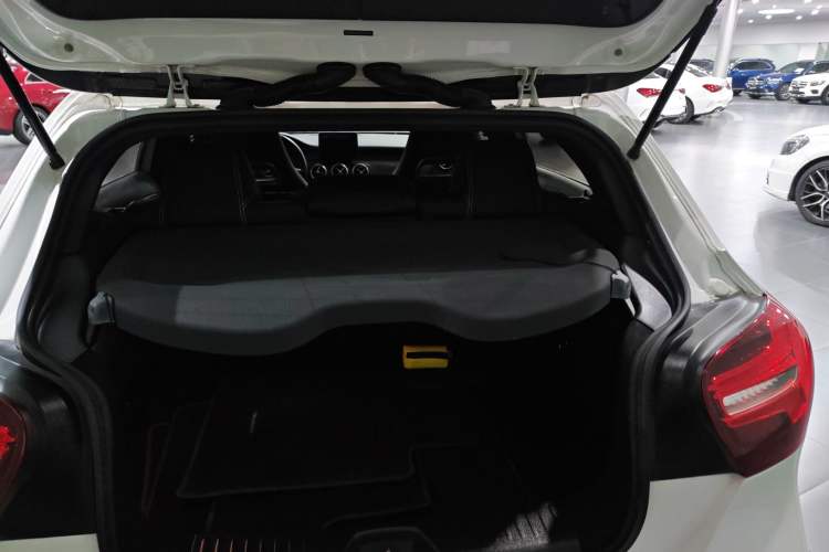 Used Mercedes-Benz A-Class 2018 A 200 Dynamic Edition
