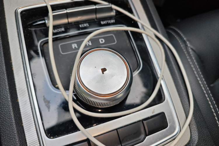 Used Roewe i6 New Energy 2017 45T Hybrid Connect & Smart Enjoyment Edition
