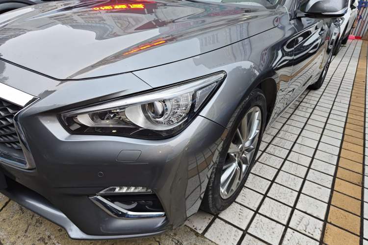 Used Infiniti Q50L 2018 2.0T Enjoyment Edition China V standard

